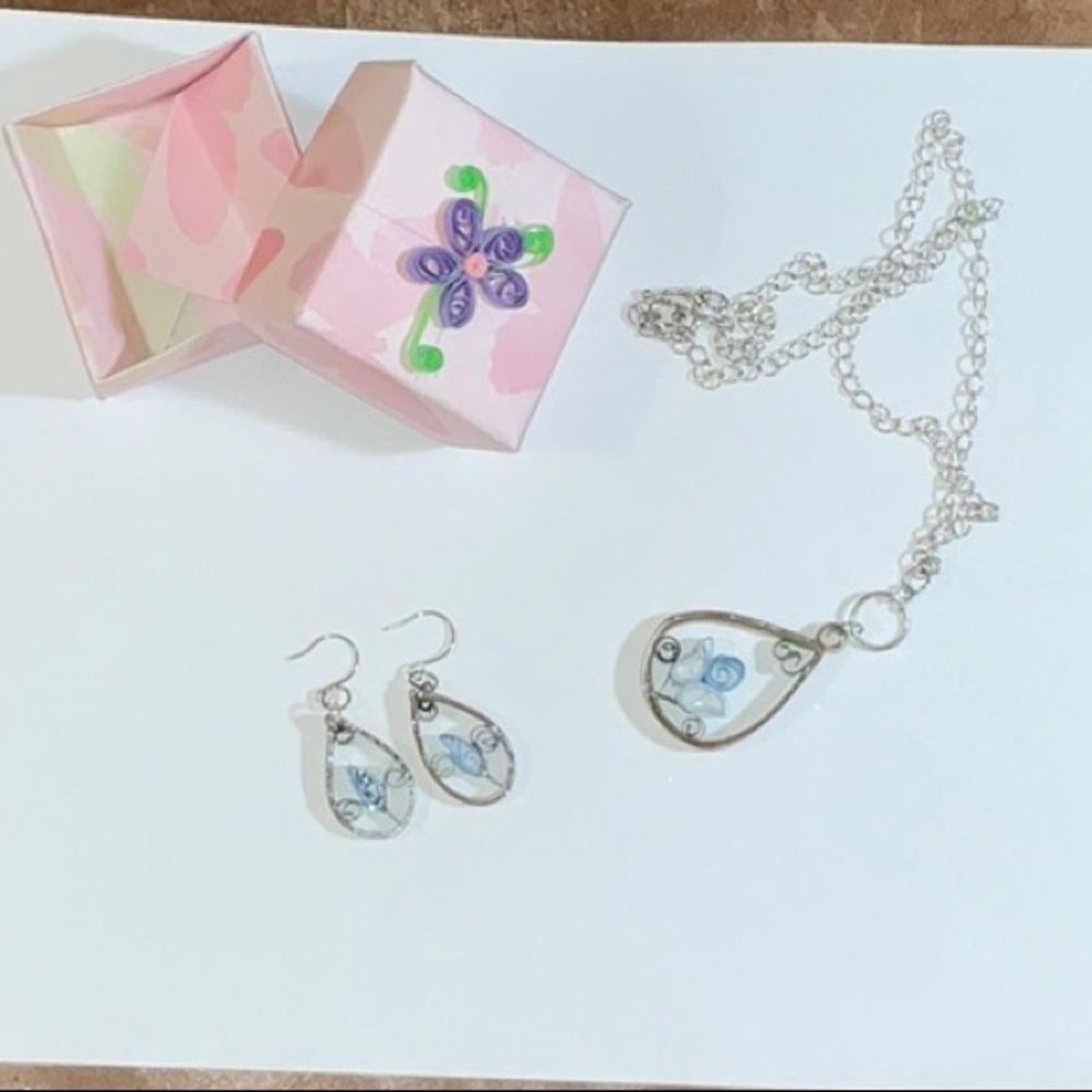 Quilling Necklace Earring Set in Blues and Silver Tone Homemade Quilled Box